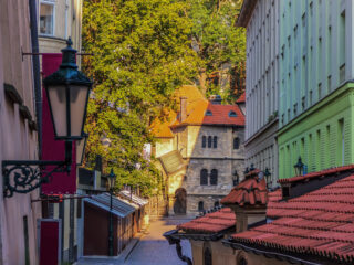 Josefov – pohled ke Staronové synagoze | Private Tours Czech