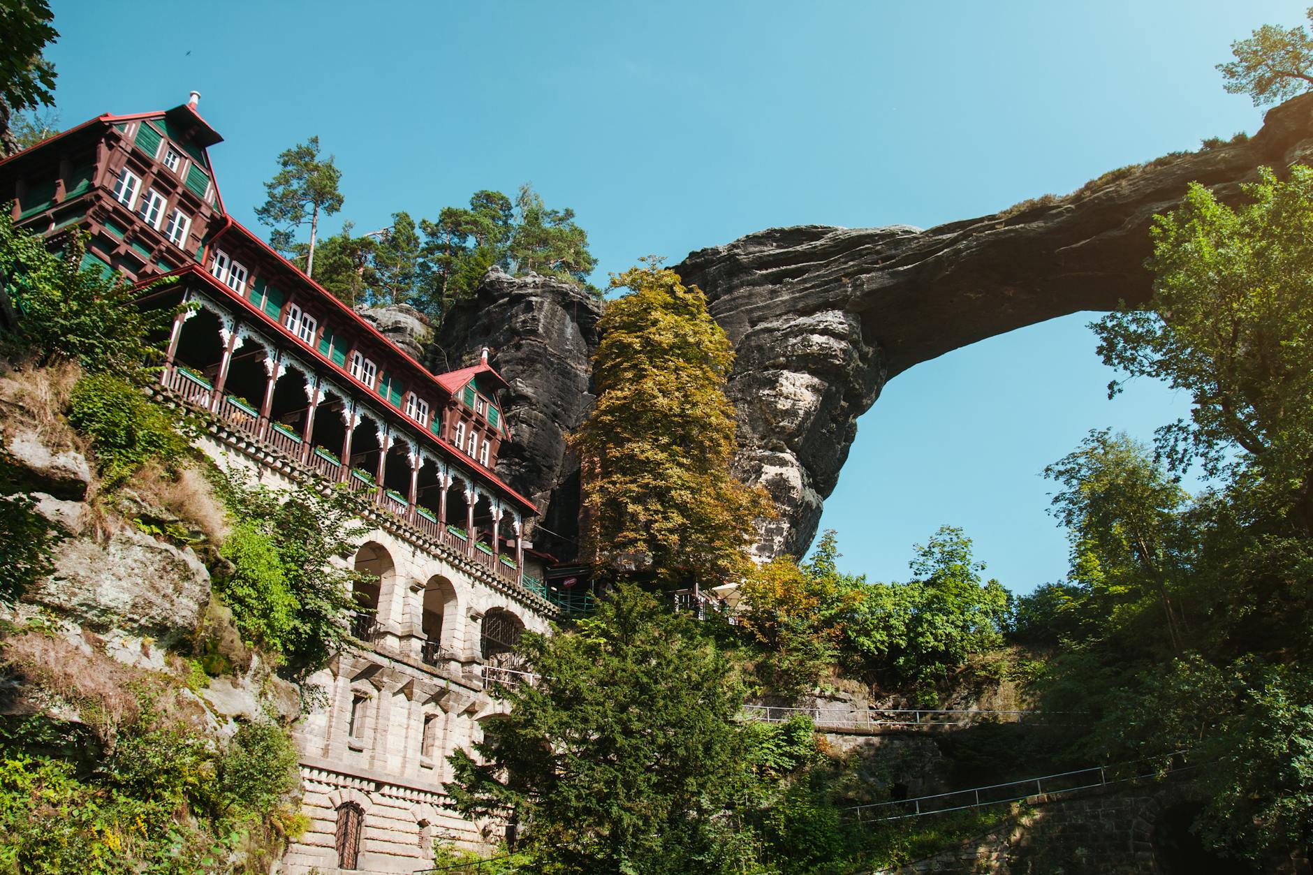 Pravčická brána — přírodní pískovcový oblouk v&nbsp;Národním parku České Švýcarsko